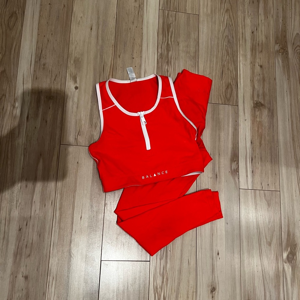 Balance Athletica element collection